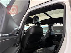 جیپ گراند شیرۆکی